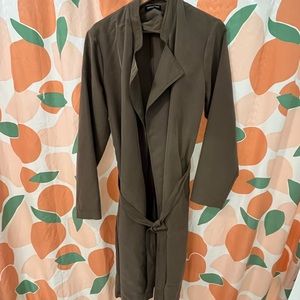 Chic light weight coat from American Apparel. Brand new w/ tags (with pockets)✨